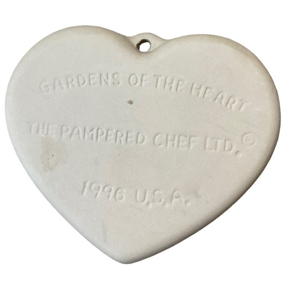 3 Vintage Pampered Chef Clay Stone Heart cookie Molds 1994 1995 1996 - Picture 8 of 8